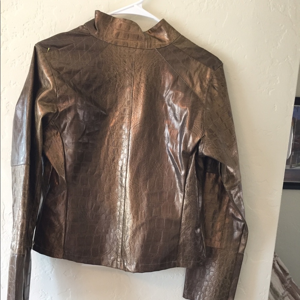 Metallic Gold Jacket - Picture 4 of 4